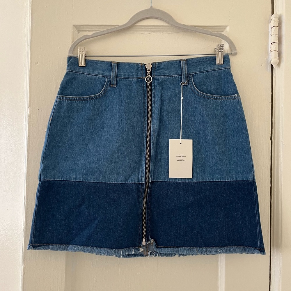 Ei8ht Dreams Zip Front Skirt